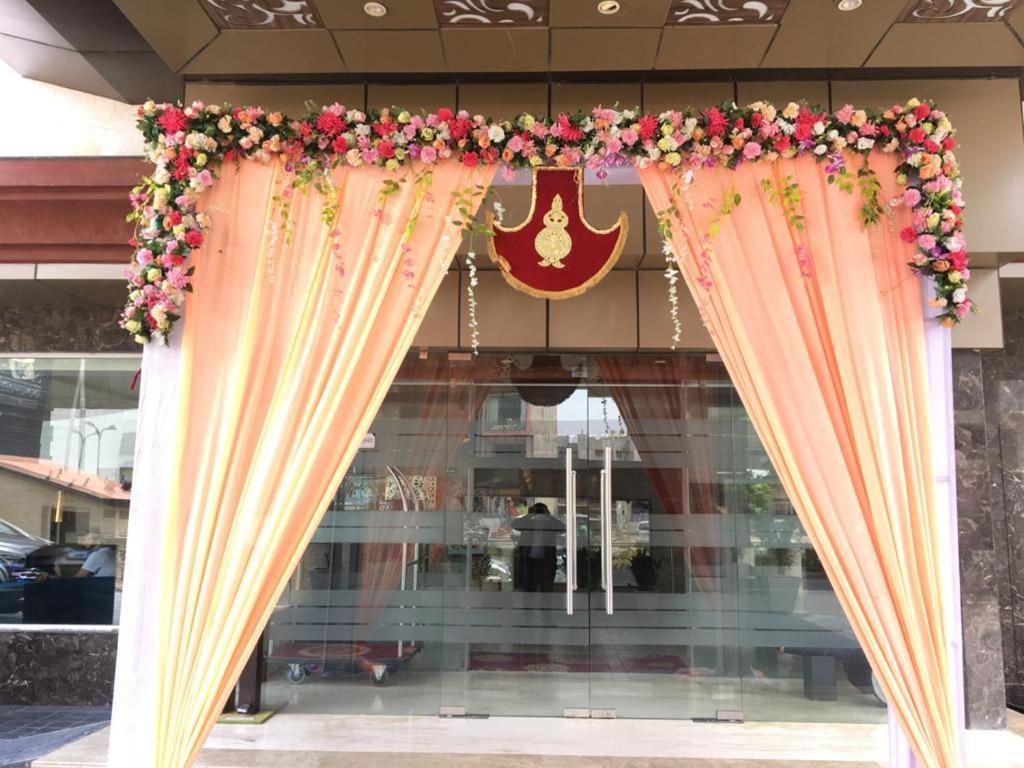 Renest Jaipur Hotell Exteriör bild