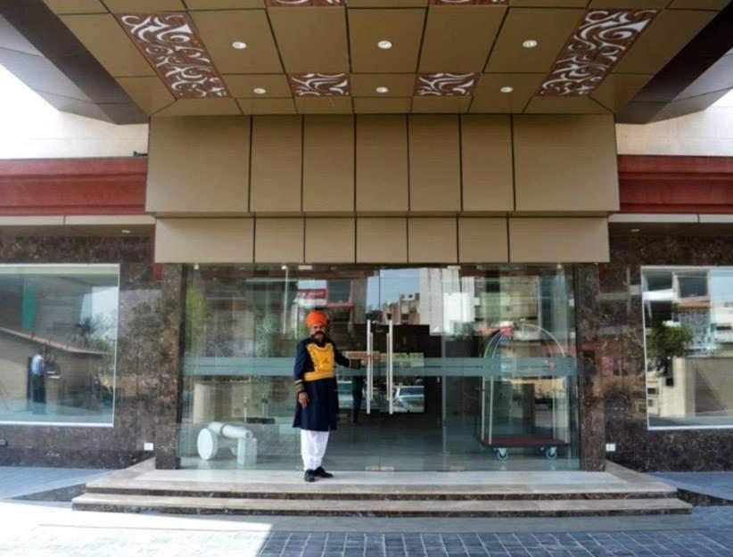 Renest Jaipur Hotell Exteriör bild