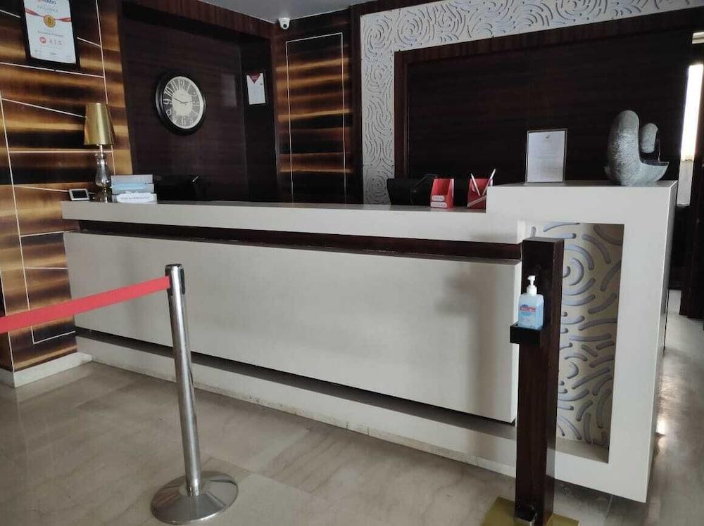 Renest Jaipur Hotell Exteriör bild