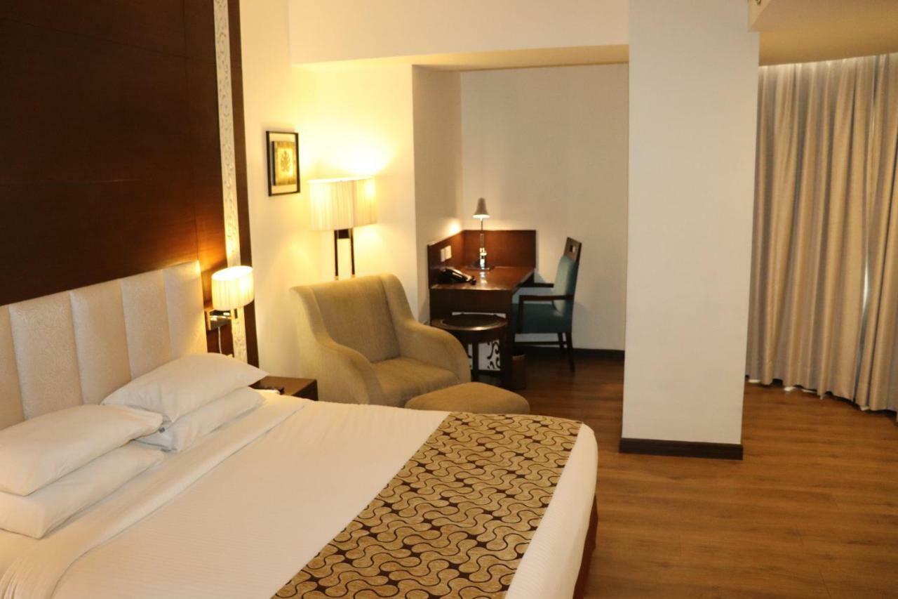 Renest Jaipur Hotell Exteriör bild
