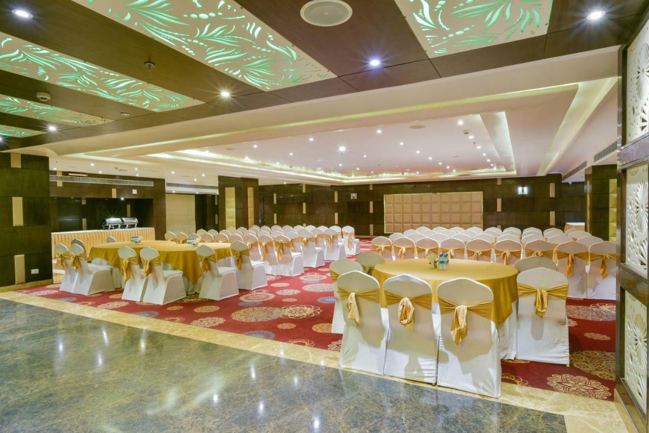 Renest Jaipur Hotell Exteriör bild